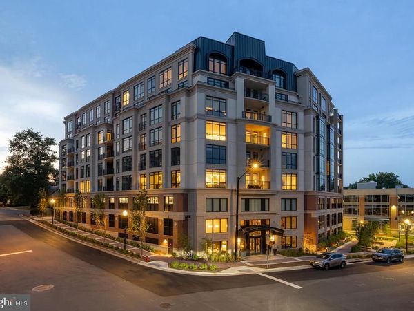 6718 LOWELL AVENUE, Unit 607, MCLEAN, VA 22101