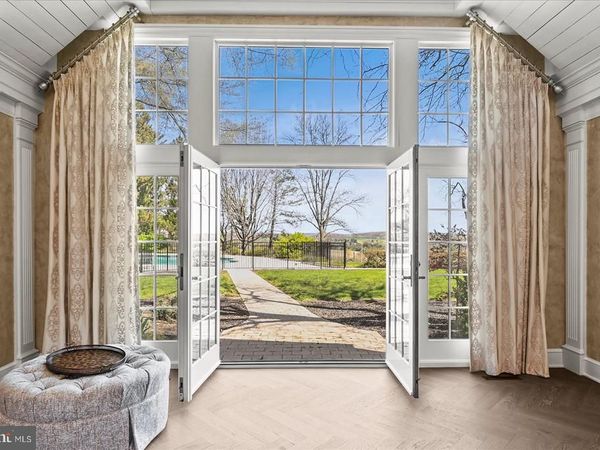 6759 E MOULSTOWN ROAD, HANOVER, PA 17331