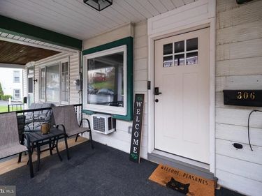 306 PORT CLINTON AVENUE, HAMBURG, PA 19526