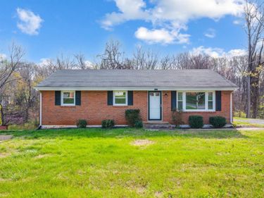 1027 Woodhaven Drive, Bedford, VA 24523