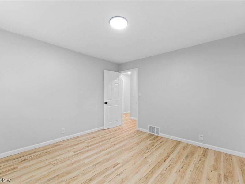 1497 W Sprague Road , Broadview Heights, OH 44147 Photo 16