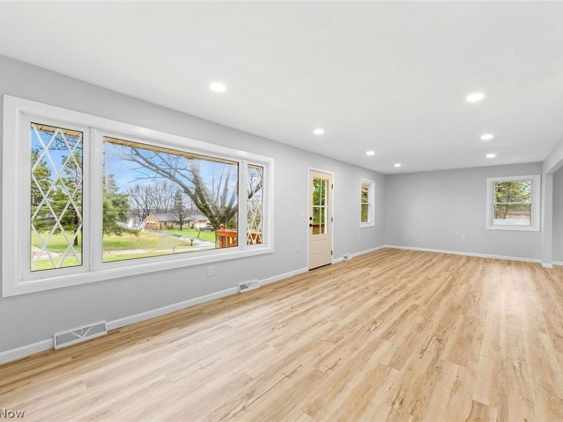 1497 W Sprague Road , Broadview Heights, OH 44147 Photo 2