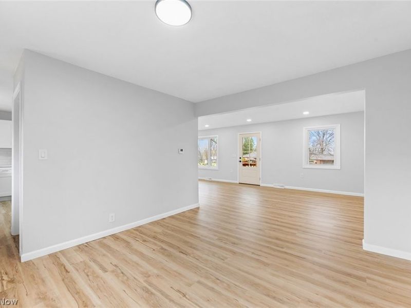 1497 W Sprague Road , Broadview Heights, OH 44147 Photo 6