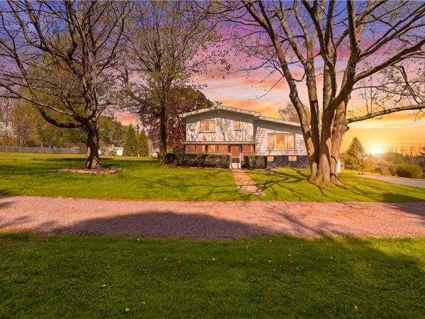 171 Holly Lane, Somerset, PA 15501