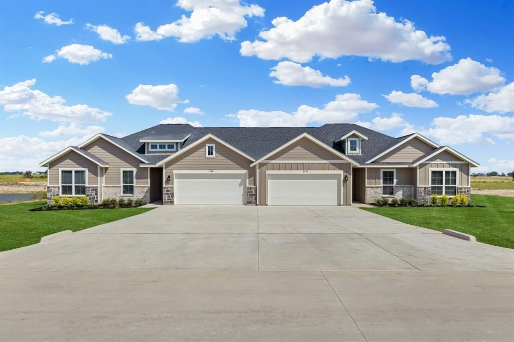 7000-7001 Guilford Court, Midlothian, TX 76065 Main Photo