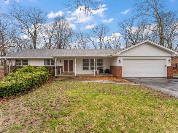 90 Alpine Lane , Crete, IL 60417