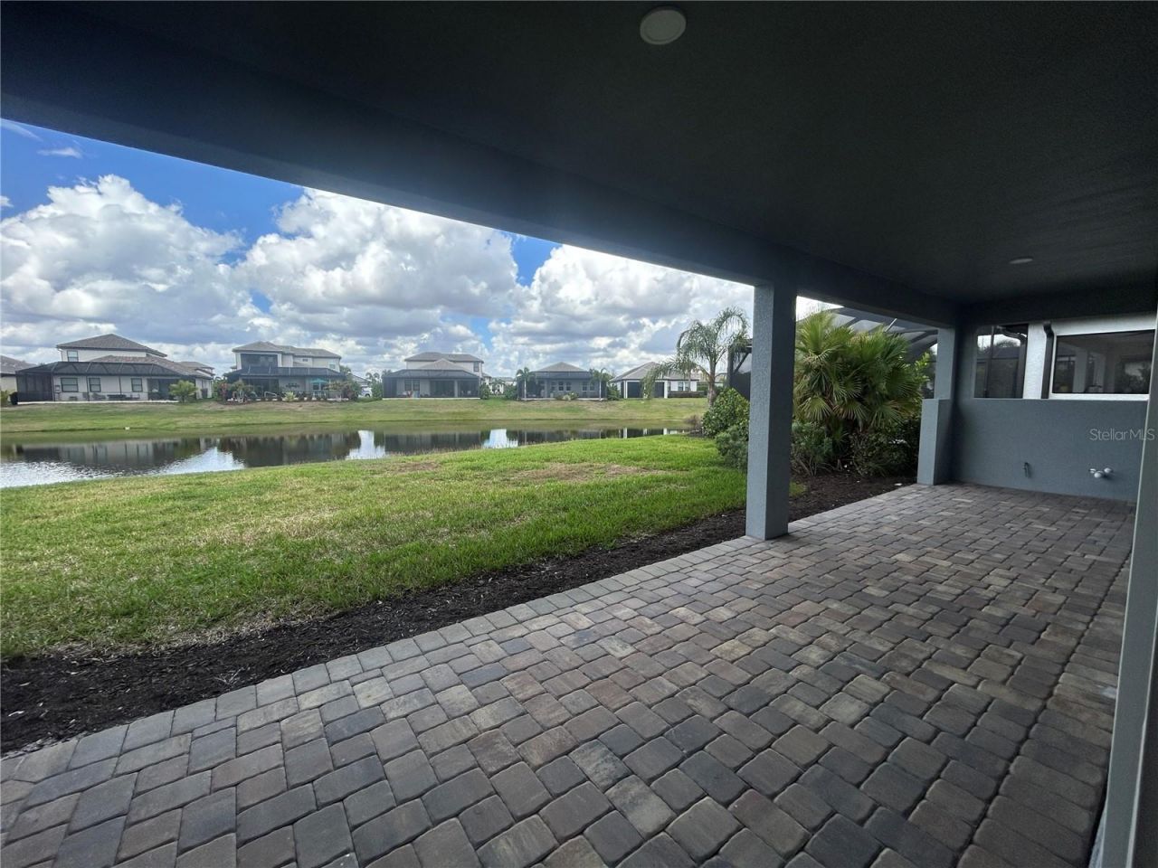 16905 Sweetwater Village Drive, Bradenton, FL 34211 Photo