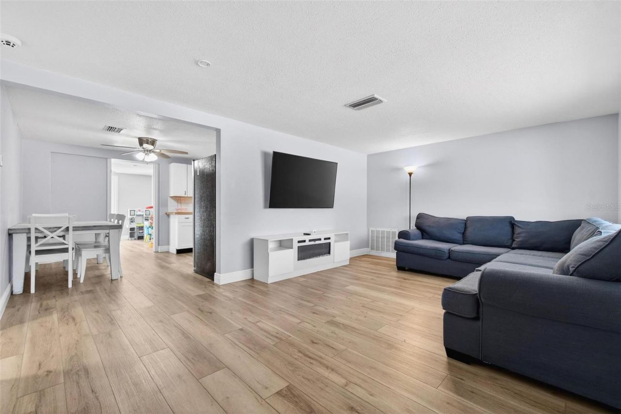 5346 Riddle Road, Holiday, FL 34690 Photo