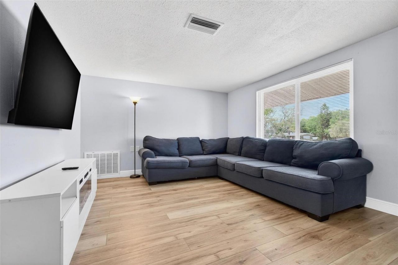 5346 Riddle Road, Holiday, FL 34690 Photo