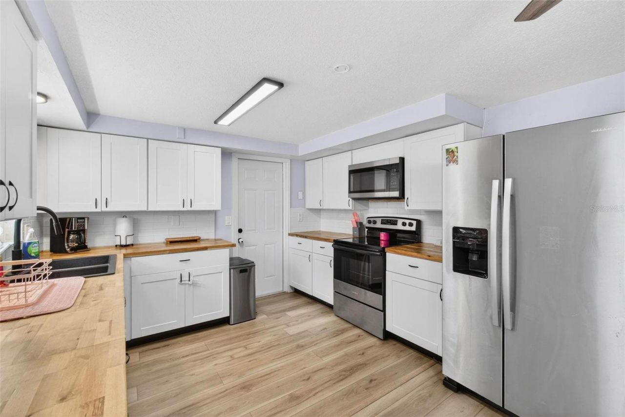 5346 Riddle Road, Holiday, FL 34690 Photo