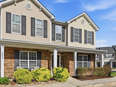 1925 Grassy Banks Drive, Raleigh, NC 27610