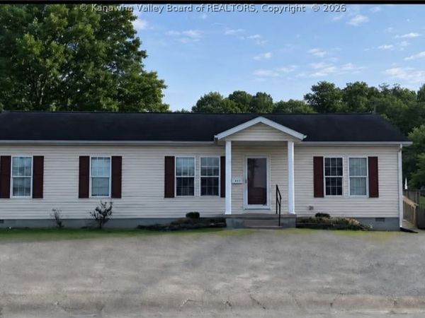 402 Fifth Street, New Haven, WV 25265