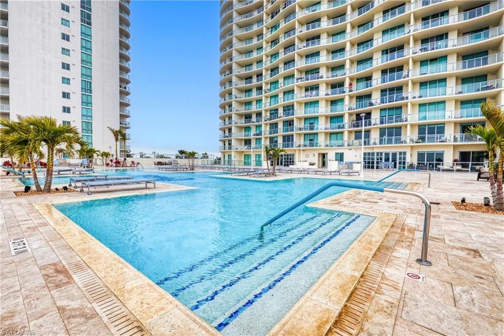 3000 Oasis Grand Blvd, Unit 701, Fort Myers, FL 33916 Photo