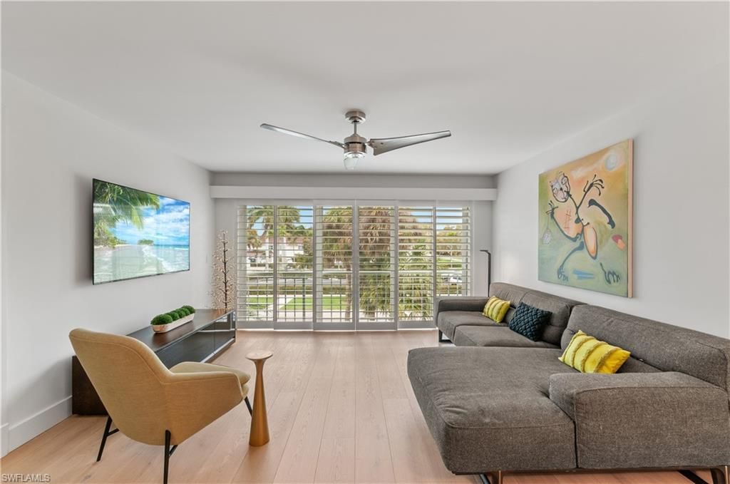 568 12th Ave S, Unit 568, Naples, FL 34102 Photo