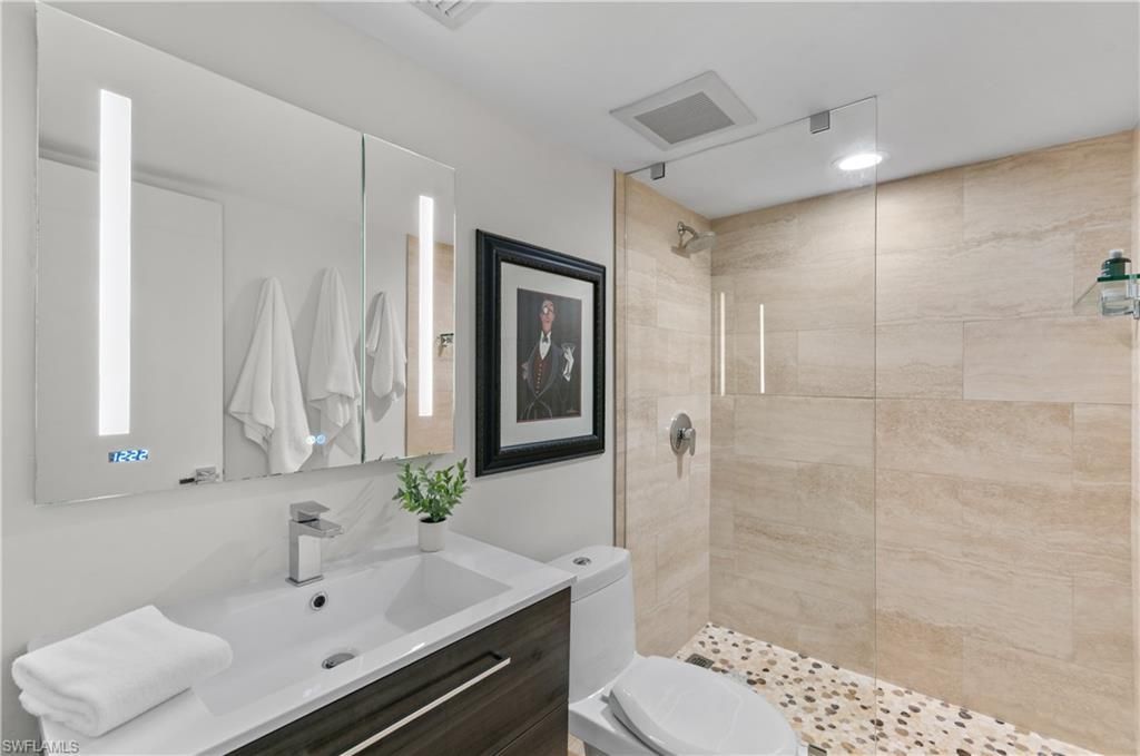 568 12th Ave S, Unit 568, Naples, FL 34102 Photo