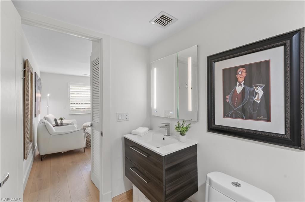 568 12th Ave S, Unit 568, Naples, FL 34102 Photo