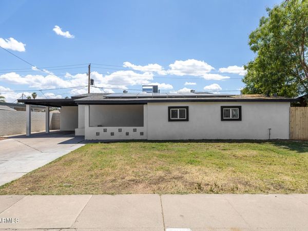 7601 W SHEILA Lane, Phoenix, AZ 85033