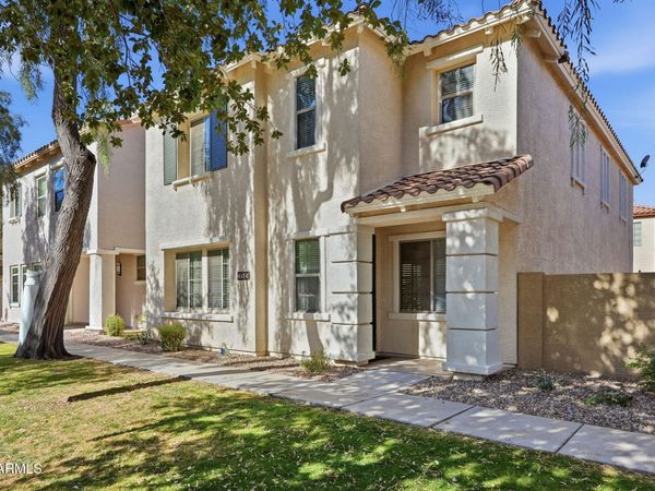 3513 S BLUEJAY Drive, Gilbert, AZ 85297