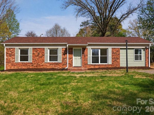 2016 Bryant Street, Madison, NC 27025