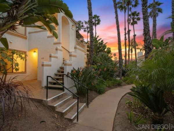 9418 Twin Trails Dr, Unit 102, San Diego, CA 92129