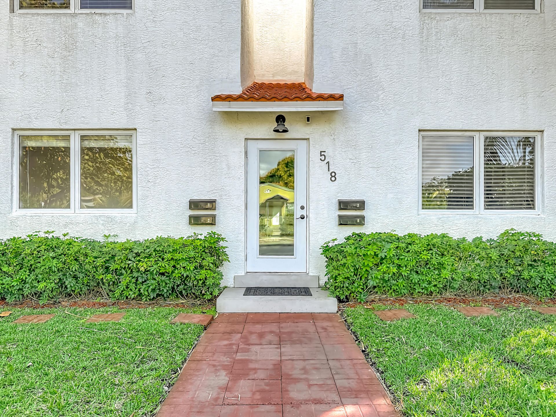518 Biscayne Drive, Unit C, West Palm Beach, FL 33401 Photo