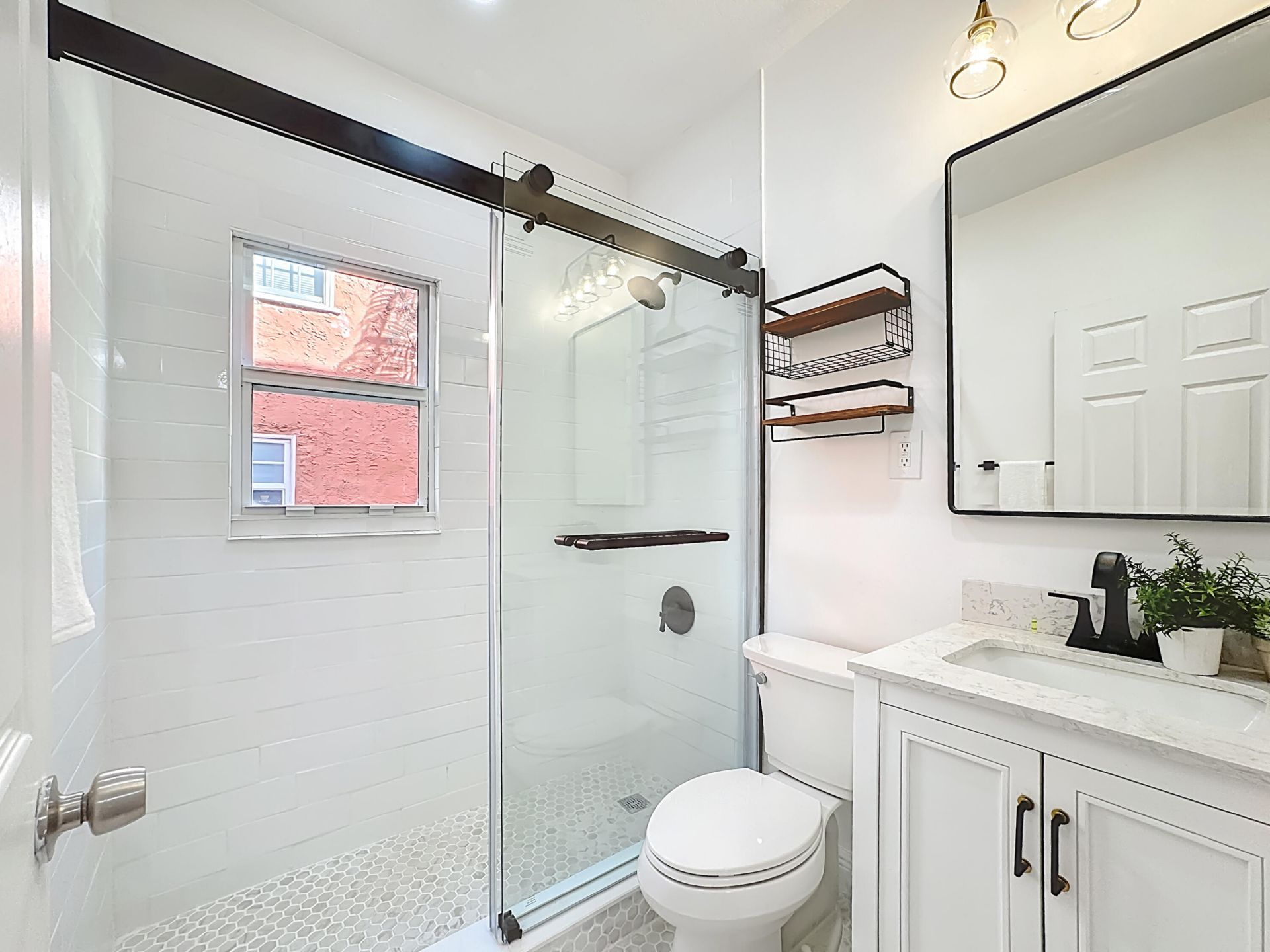 518 Biscayne Drive, Unit C, West Palm Beach, FL 33401 Photo