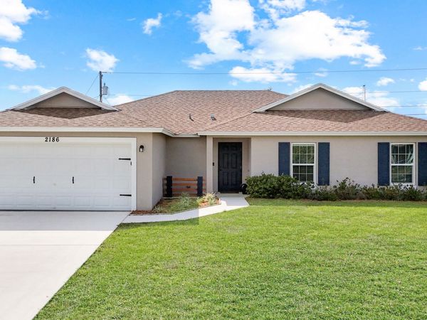 2186 SW Imperial Street, Port St. Lucie, FL 34987