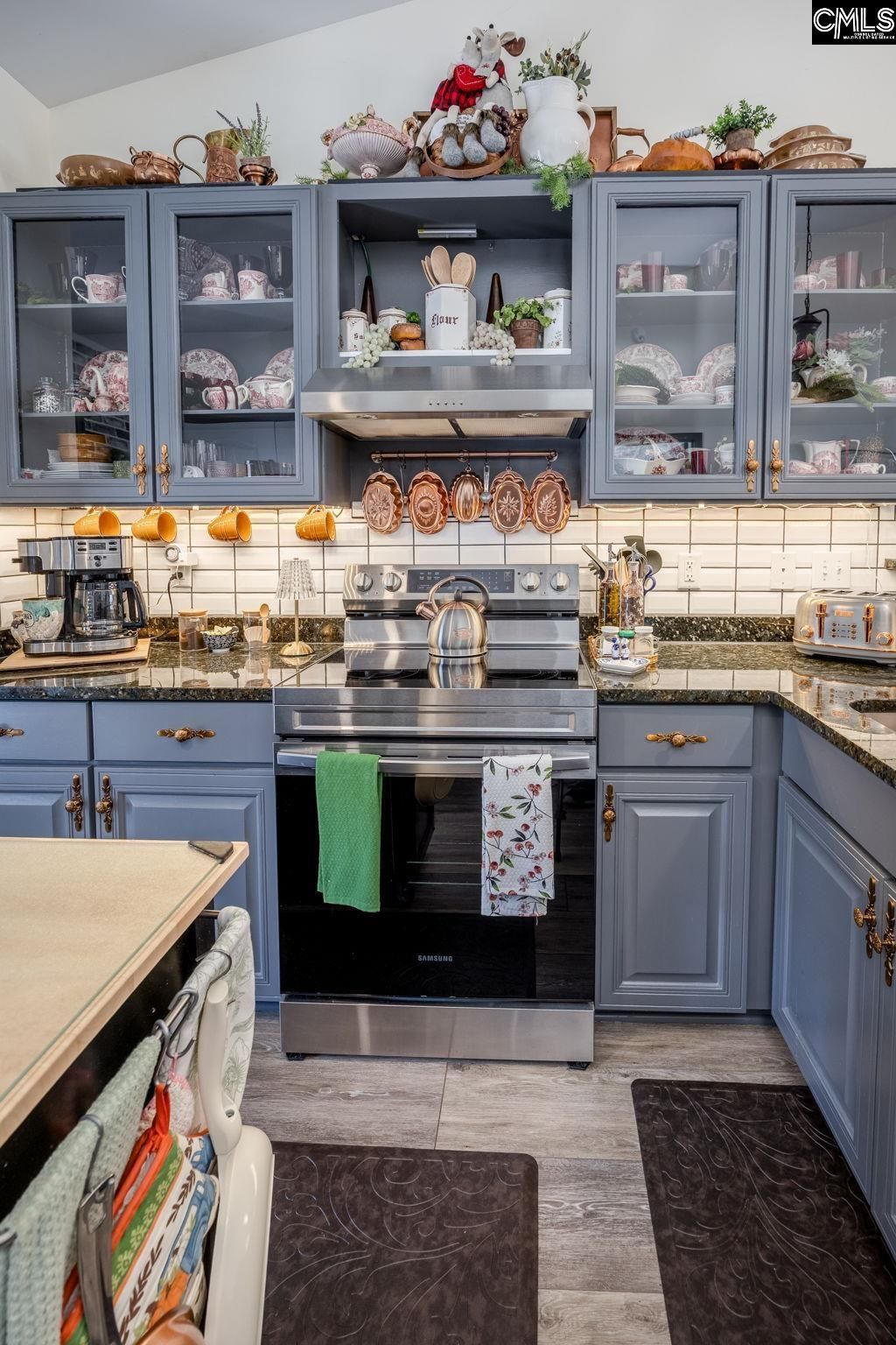 542 Dawsons Park Way Photo 18