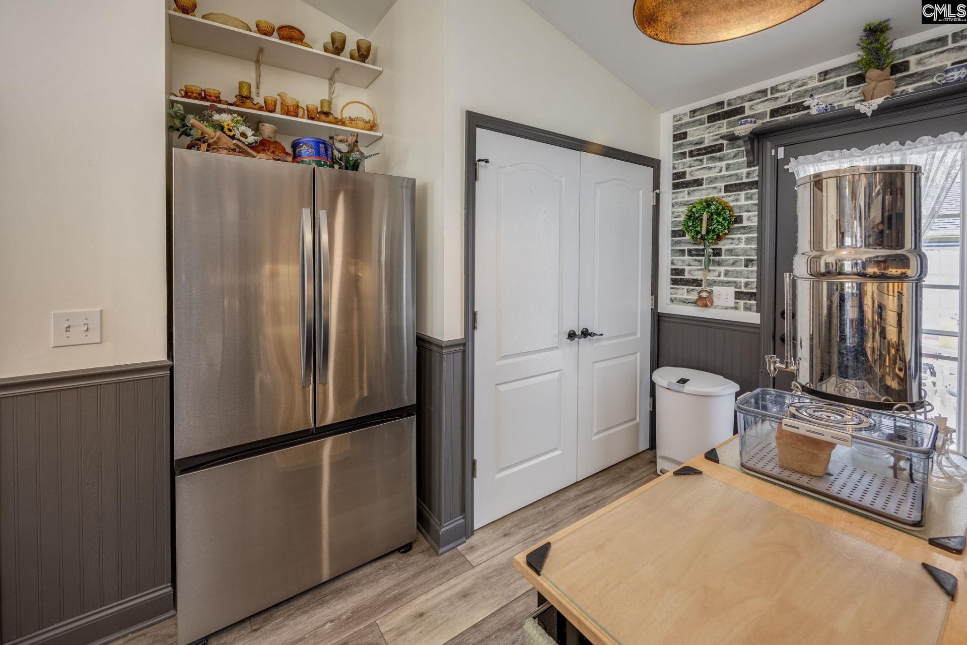 542 Dawsons Park Way Photo 19