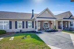 542 Dawsons Park Way photo 4