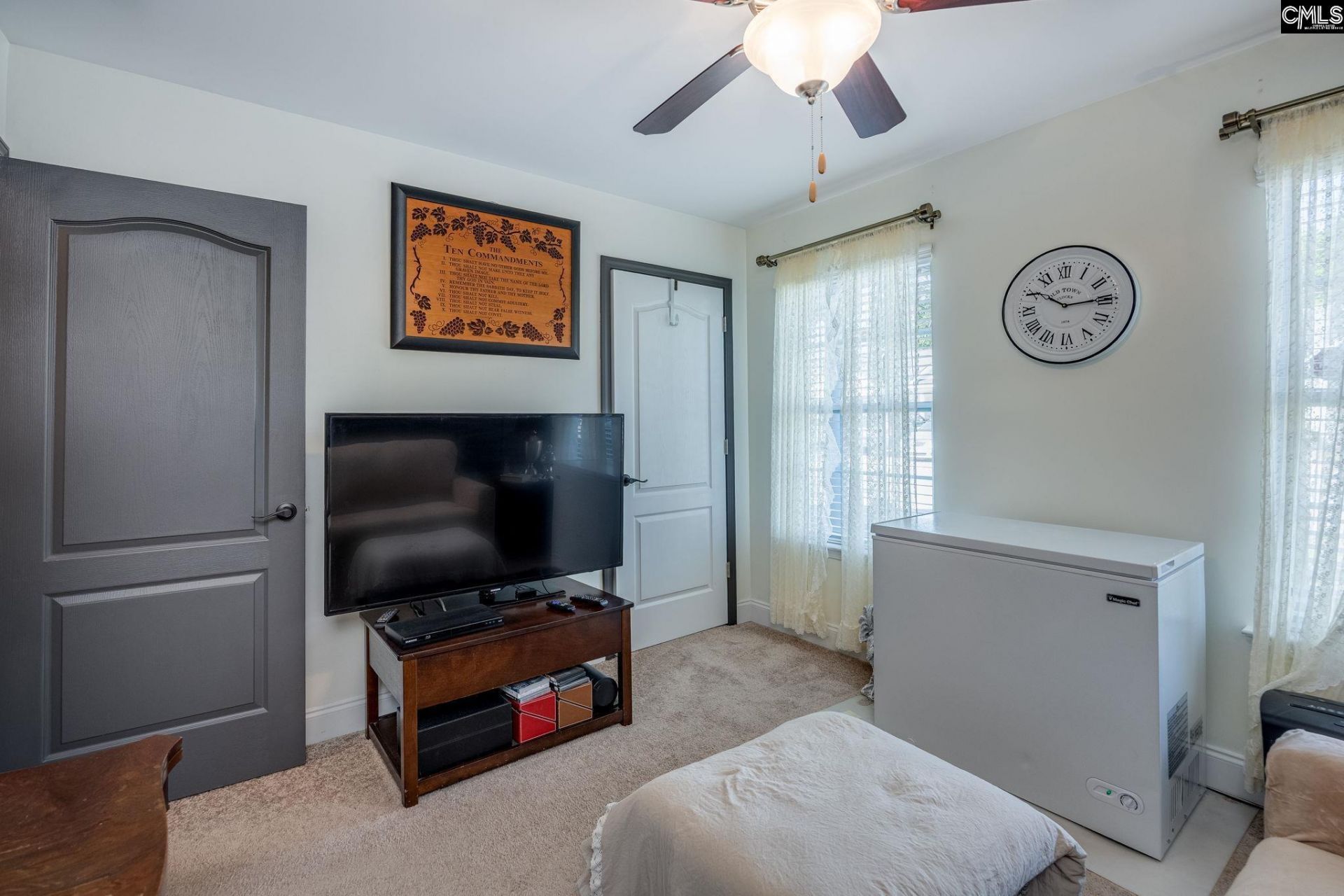 542 Dawsons Park Way Photo 30