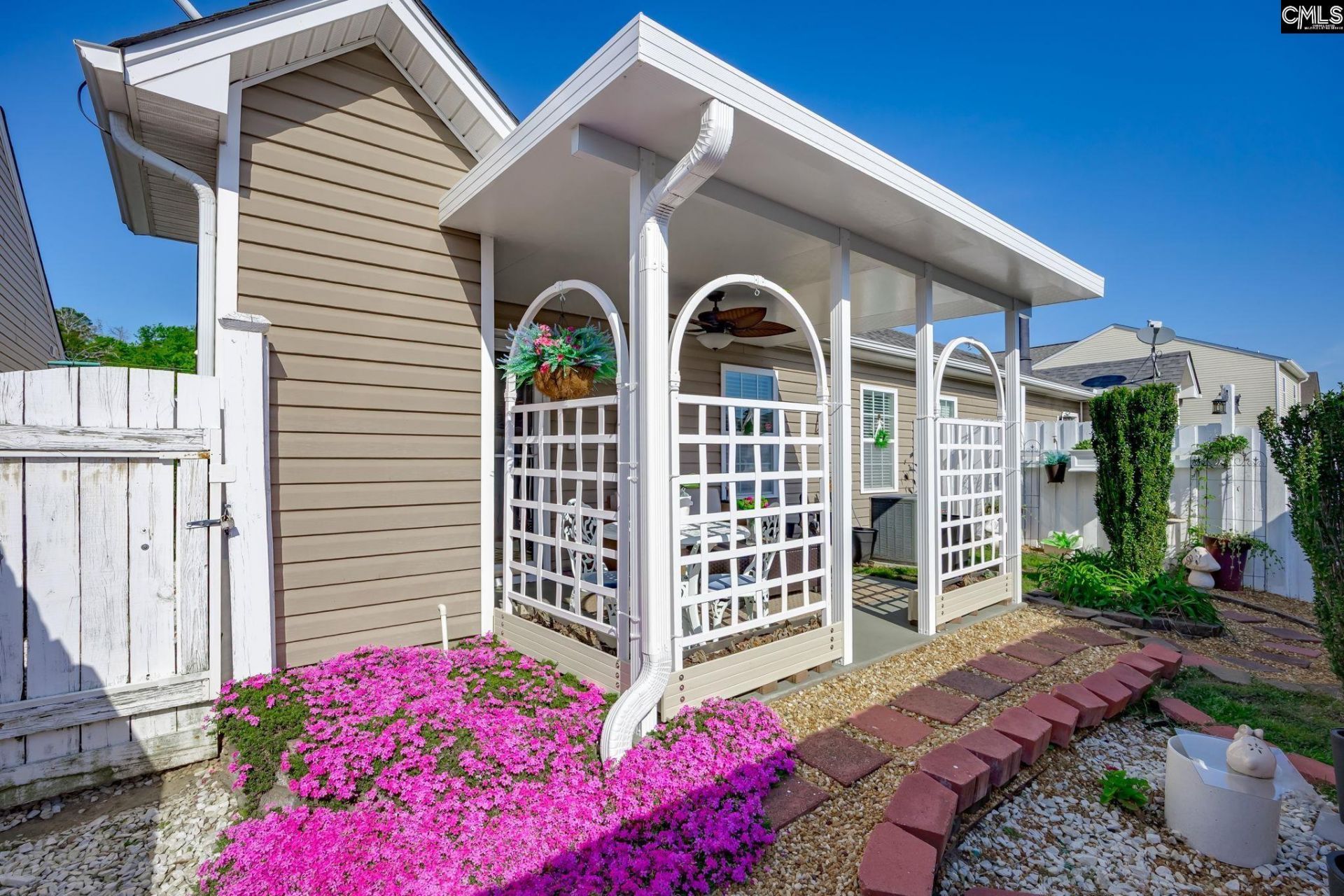 542 Dawsons Park Way Photo 38