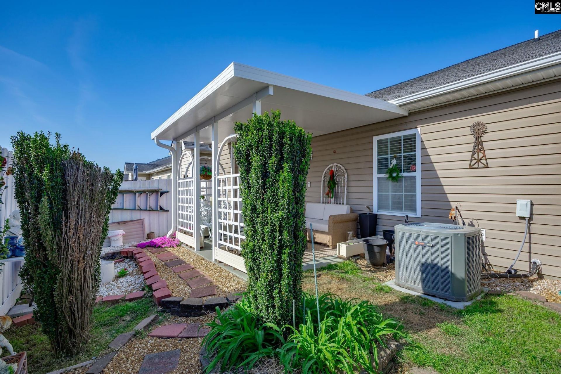 542 Dawsons Park Way Photo 40