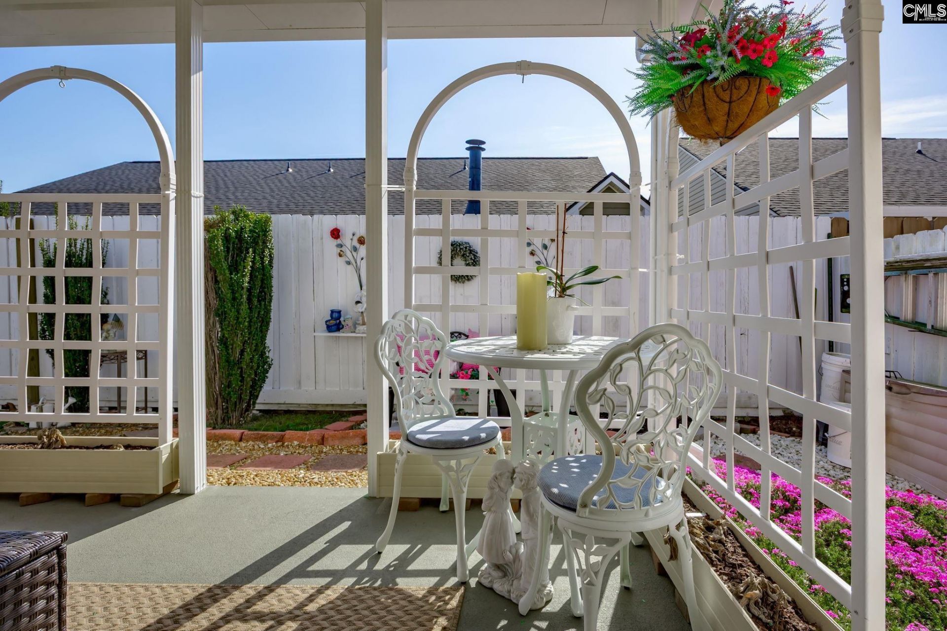 542 Dawsons Park Way Photo 42