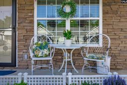 542 Dawsons Park Way photo 4