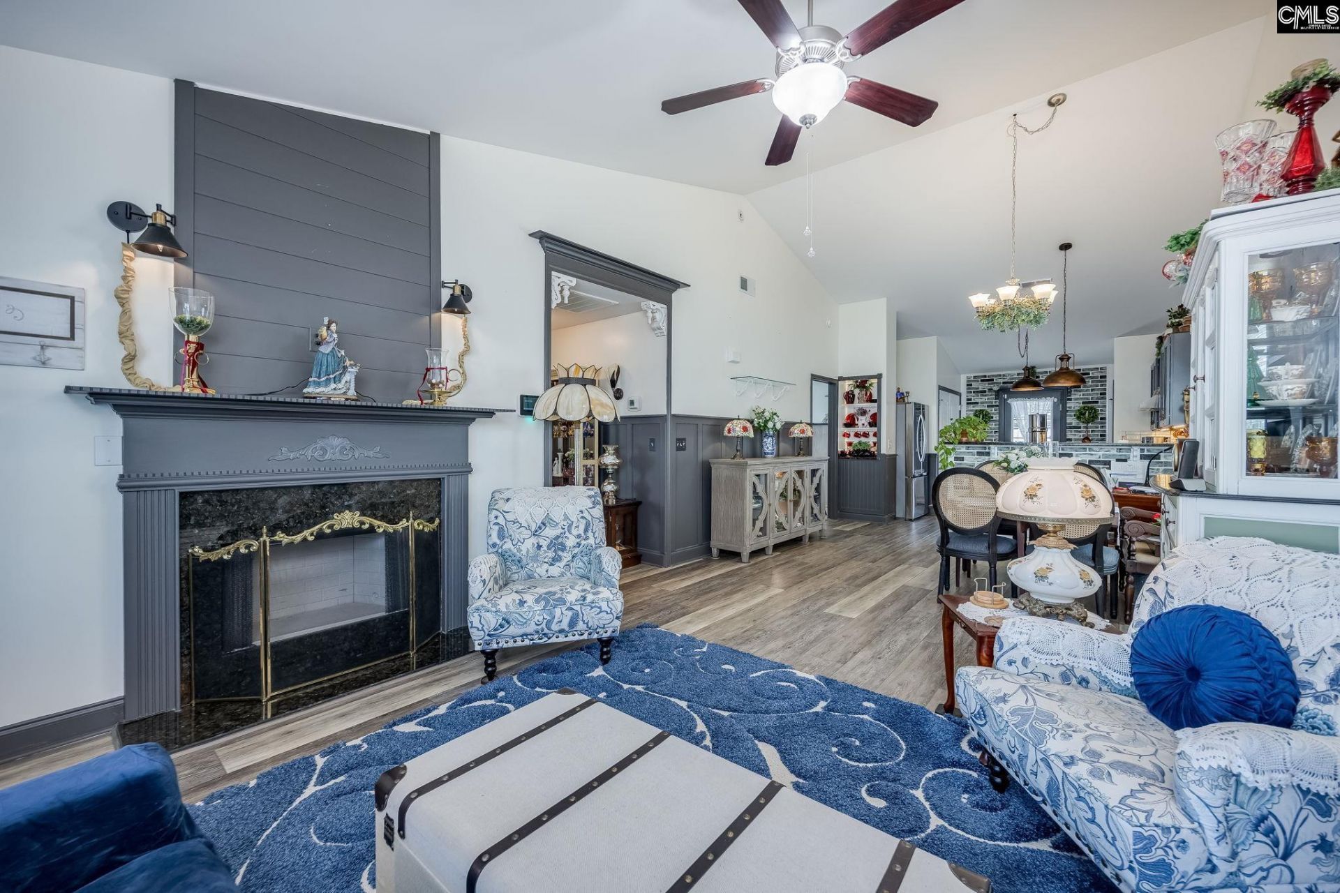 542 Dawsons Park Way Photo 9