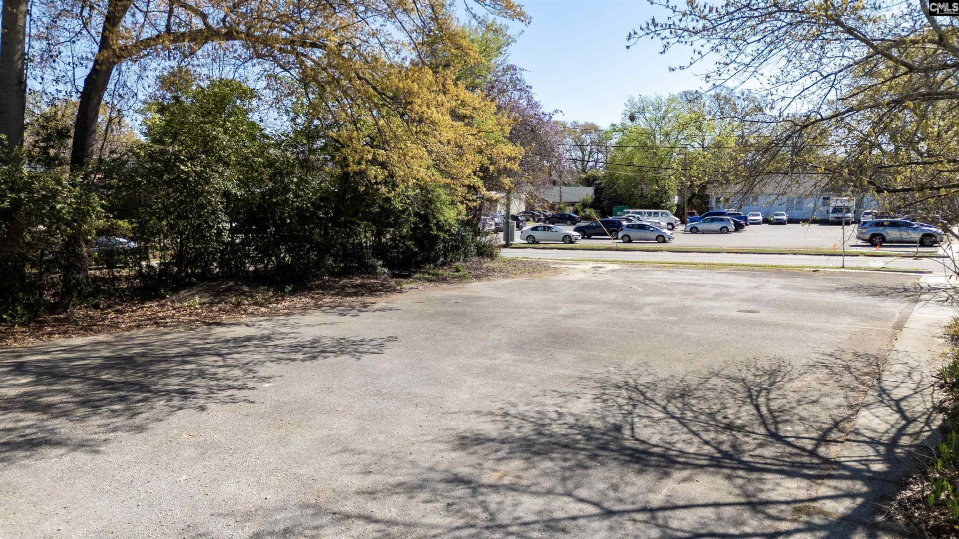 N/s Columbia Avenue  Photo 17