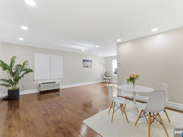 144 70th Street 1E, Unit 1E, GUTTENBERG, NJ 07093