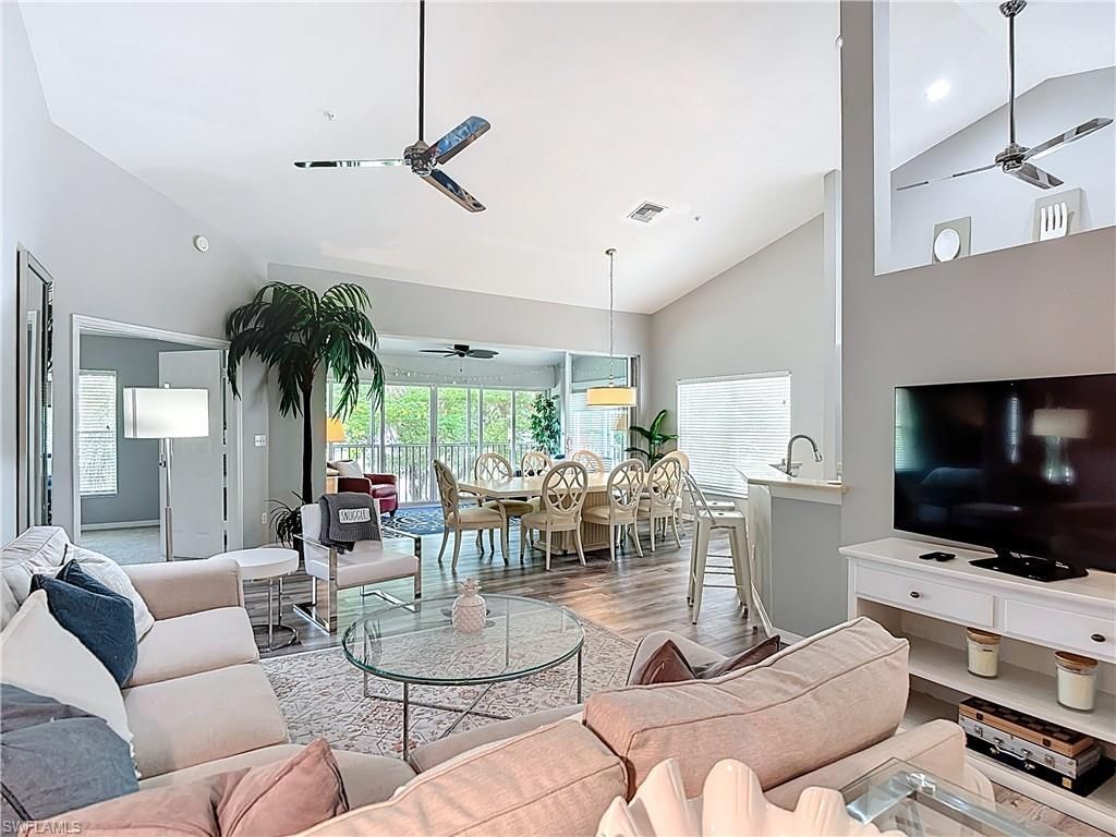 5125 Cedar Springs Dr, Unit 204, Naples, FL 34110 Photo