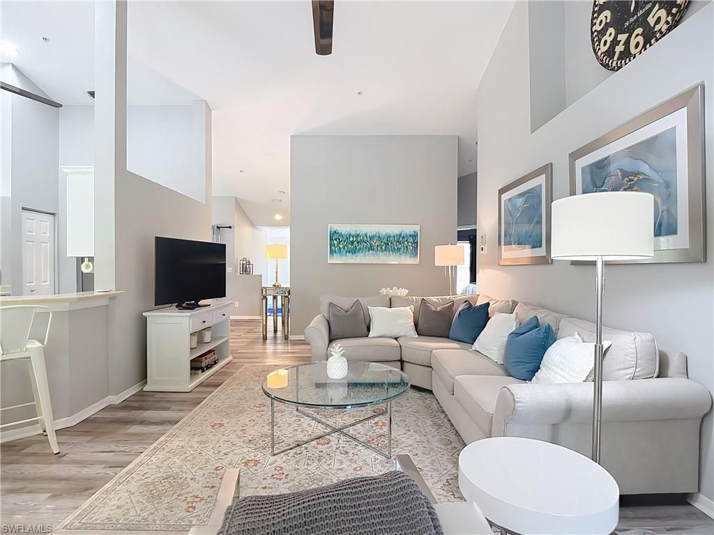 5125 Cedar Springs Dr, Unit 204, Naples, FL 34110 Photo