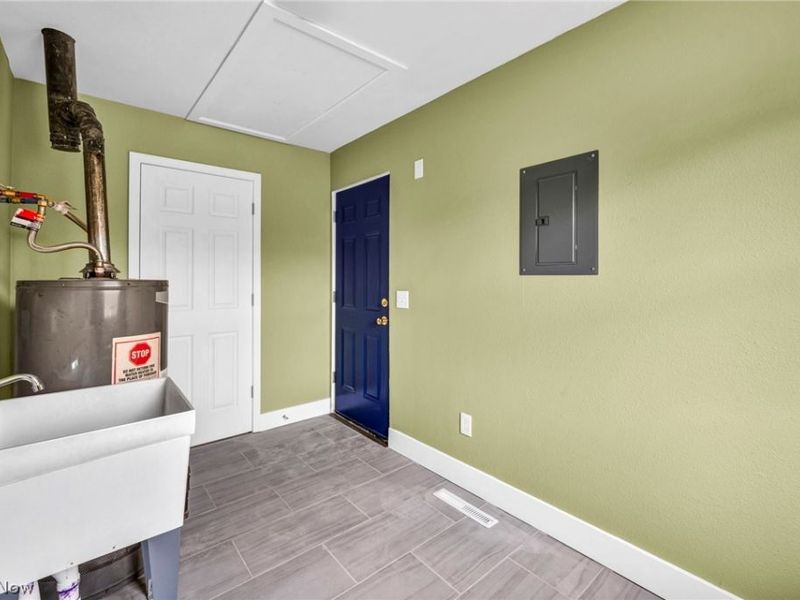 15812 Eleanore Drive , Cleveland, OH 44135 Photo 22