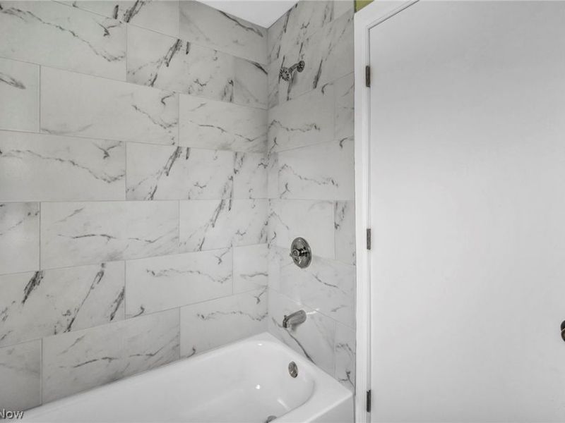 15812 Eleanore Drive , Cleveland, OH 44135 Photo 32