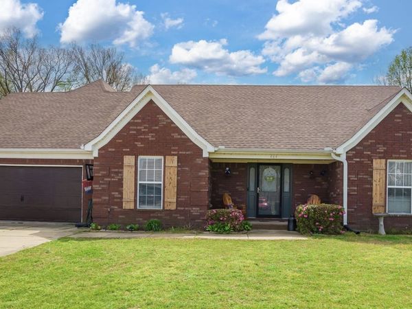 464 CARRINGTON AVE, Brighton, TN 38011