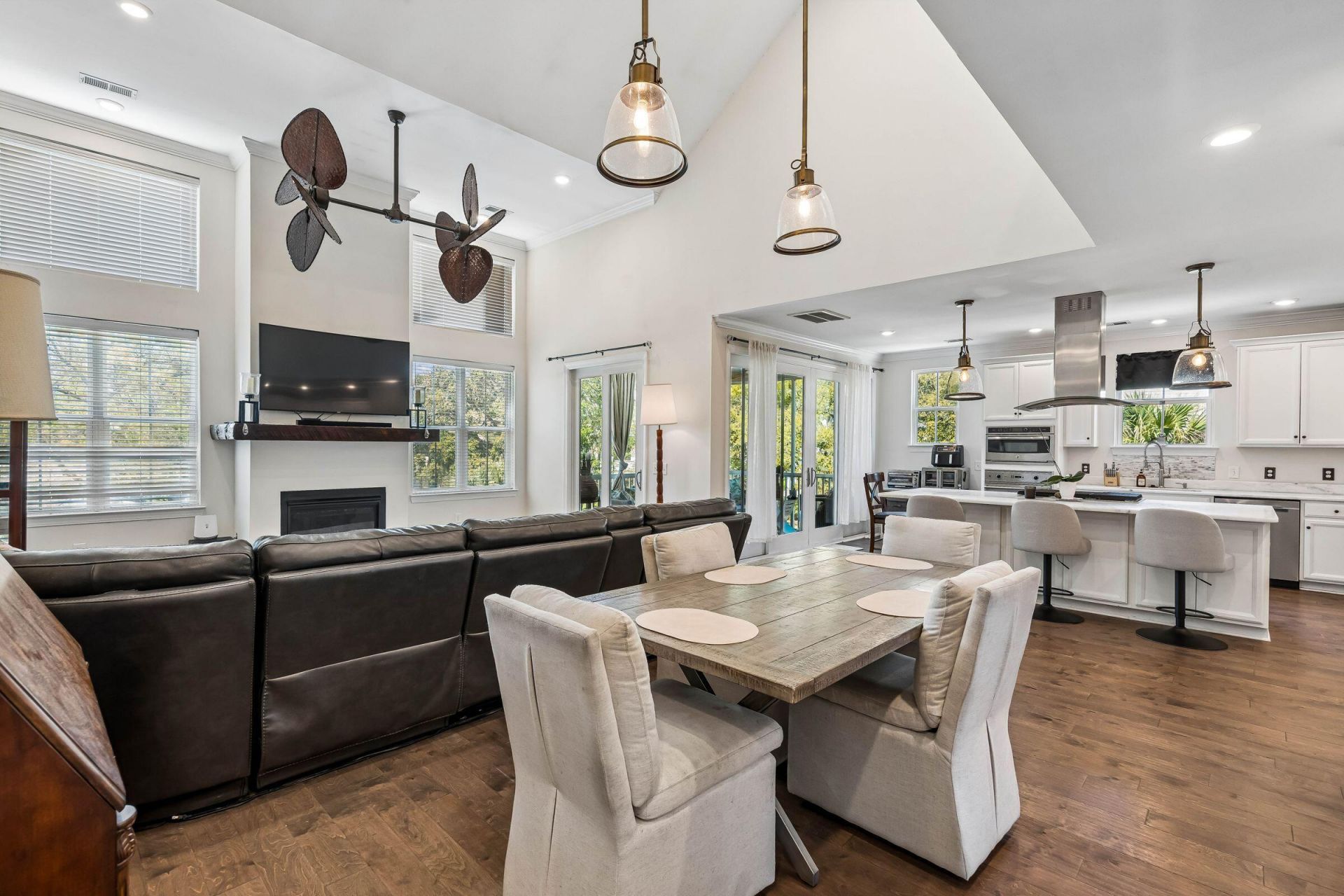 1541 Periwinkle Drive Photo 11