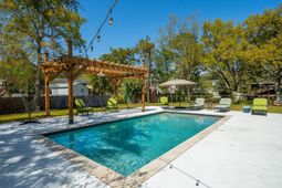 1541 Periwinkle Drive photo 4