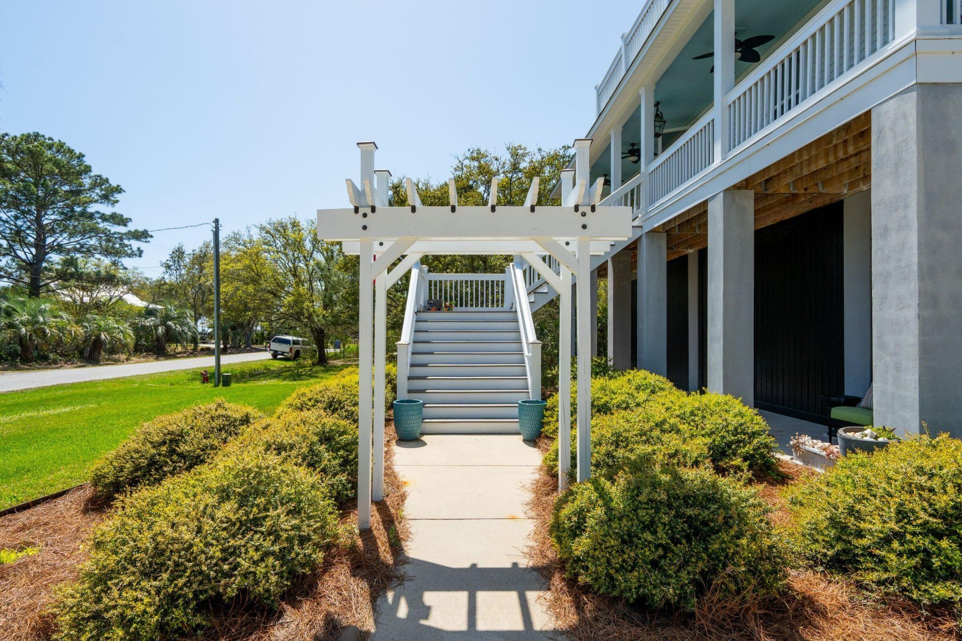 1541 Periwinkle Drive Photo 4