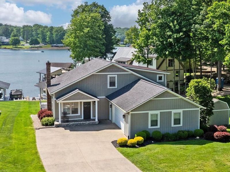 4053 Apple Valley Drive, Howard, OH 43028 Photo 1