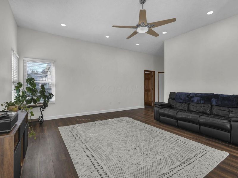 934 Peppercorn Place, Columbus, OH 43230 Photo 10