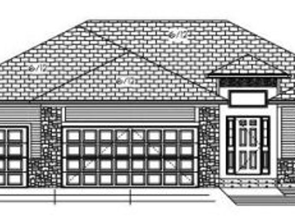 20108 Grove Circle, Weston, MO 64098