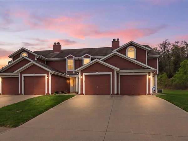 5554 NW SUNRISE MEADOW Lane, Lee's Summit, MO 64064